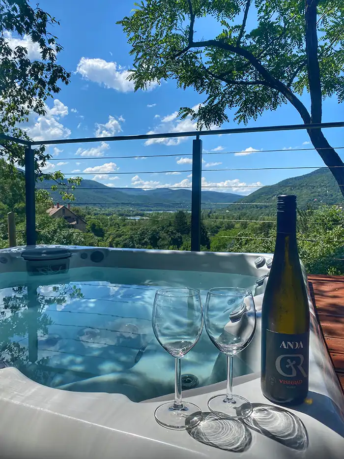 Visegrád Jacuzzi - panoráma